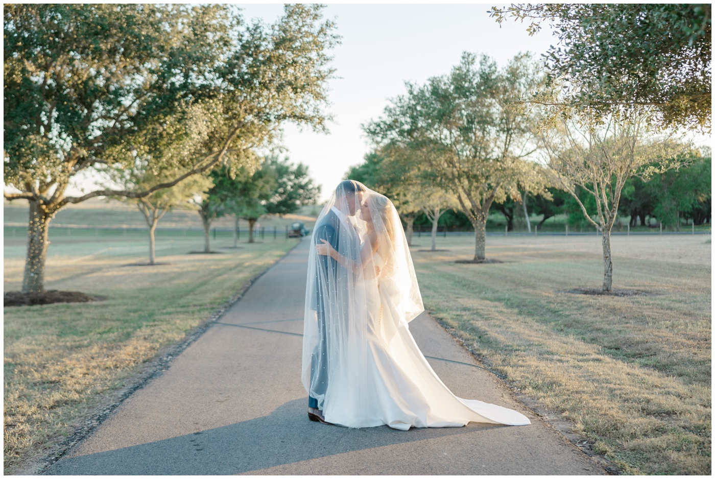 Houston Wedding Photographer | Bride and groom portraits