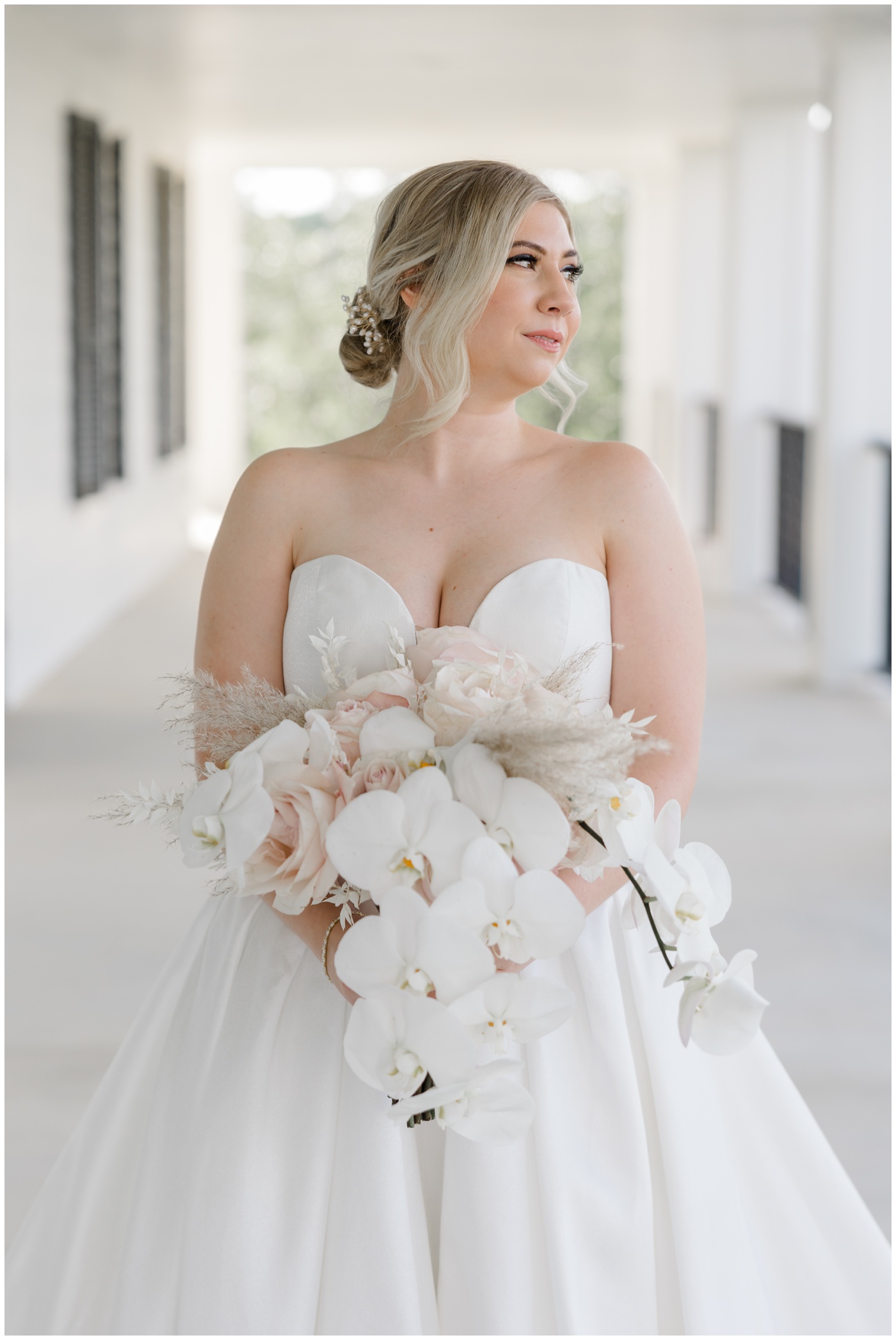 A bridal portrait at Kendall Point
