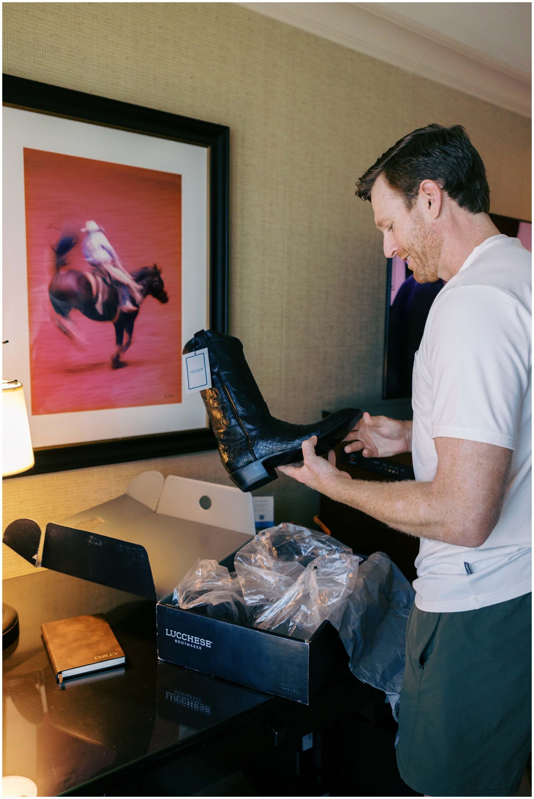 Groom and groomsmen getting ready | Dallas Wedding Photographer