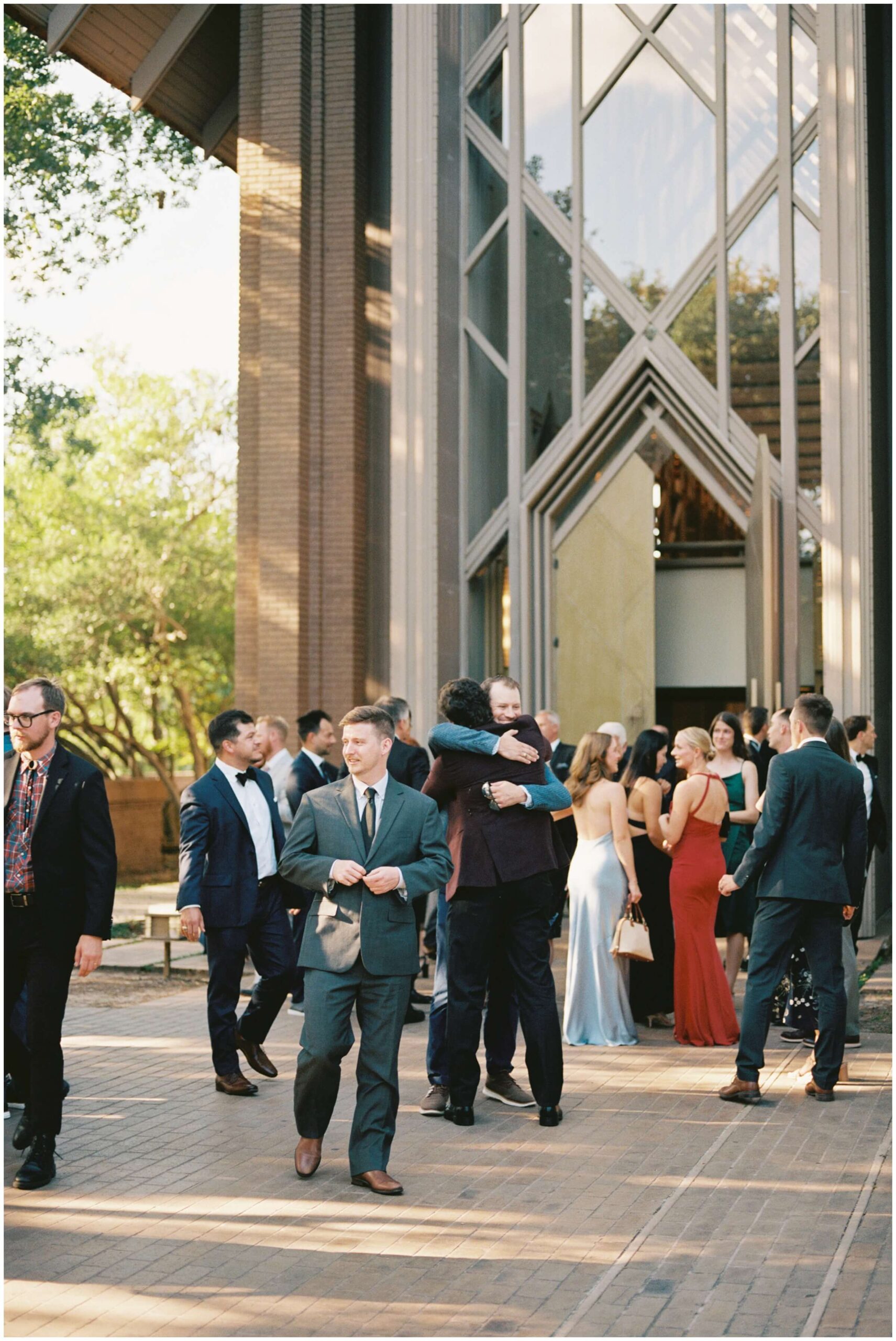 Wedding Ceremony at Marty Leonard Chapel in Fort Worth | Dallas Wedding Photographer