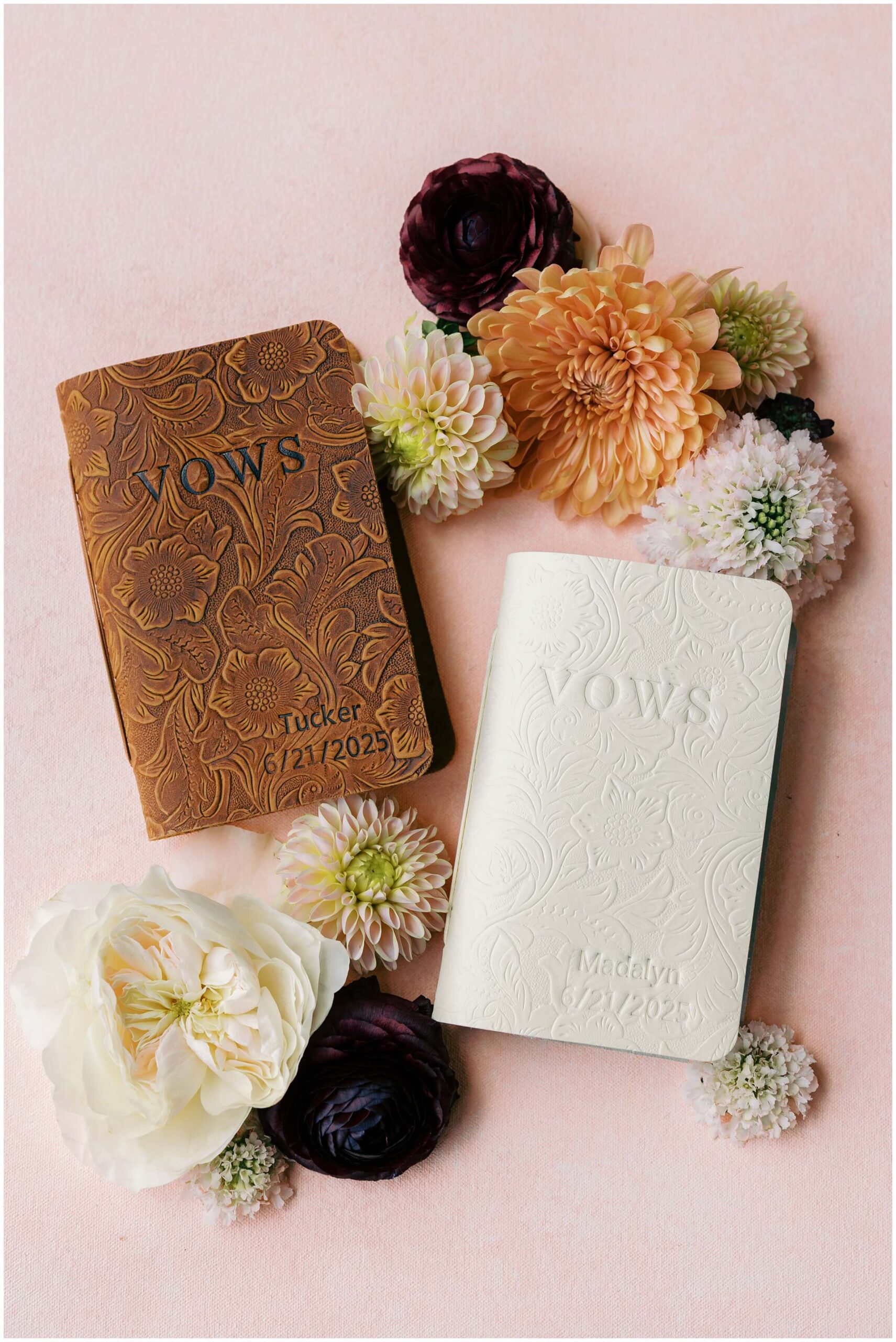 Details at the blue Magnolia | Destination wedding photographer